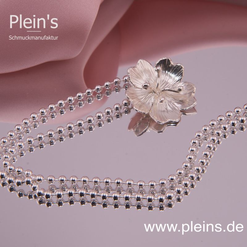 Preview: Silberanhänger Blüte mit Kugelkette